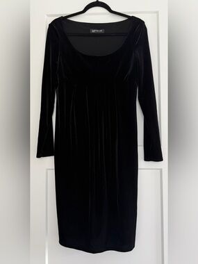 EUC Jones New York Classic Black Velvet Long Sleeve Midi Dress, Size 10